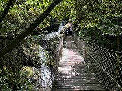 -燕子河大峡谷天坑仙境