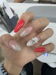 -尤米一站式美甲美睫