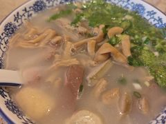 -小潘记鸭血粉丝汤