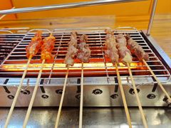 -哈尔滨小酒馆·鲜肉现穿自助烧烤(康新花园店)