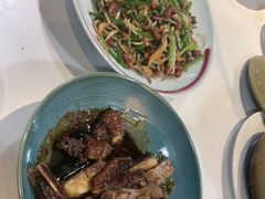 -明本湛江鸡•海鲜小厨(陈家祠店)