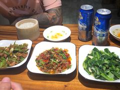小炒黄牛肉-初寻南村竹煲饭(万科·西街花园店)