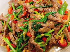 -湖南人家湘菜馆(镇江路店)