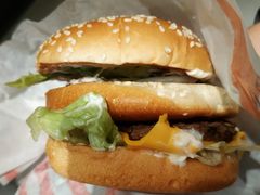 狠霸王牛堡-汉堡王(昆明欣都龙城店)