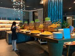 自助取餐区-海棠湾洲际-涛·海底餐厅·美人鱼·自助餐·海底隧道