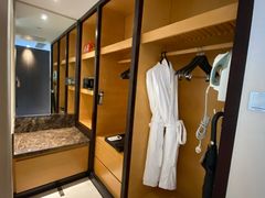 -青岛海尔洲际酒店