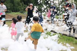 -前小桔亲子创意农场·草莓采摘·露营烧烤