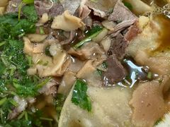 牛肉罩火烧-清真·白家牛肉罩火烧老店(育才街店)