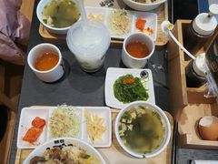 可尔必思-熊吞·大碗丼烧肉饭(西市场嘉华店)