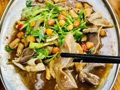 -无名牌猪脚店
