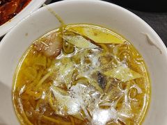 -艳阳天民俗村(公园路店)