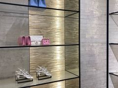 -CHANEL(恒隆广场店)