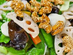 -粤盛海鲜平价店(洛溪食街店)
