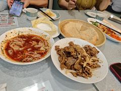 -汗腾格里·风味餐厅(新疆驻京办店)