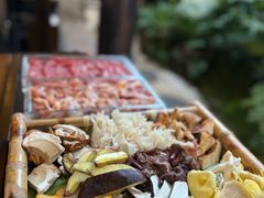 -菌自由丨野生菌火锅特色庭院餐厅(丽江古城店)