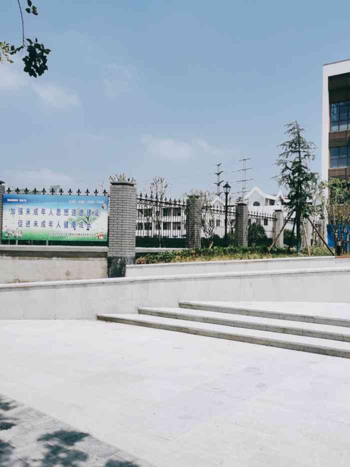 芜湖市银湖小学图片