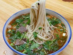 -兰州牛肉面(一楼和平药房旁慧园店)