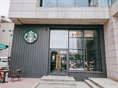 -星巴克(天津东江道香年广场店)