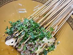 -上上签·冷锅串串(六灌路店)