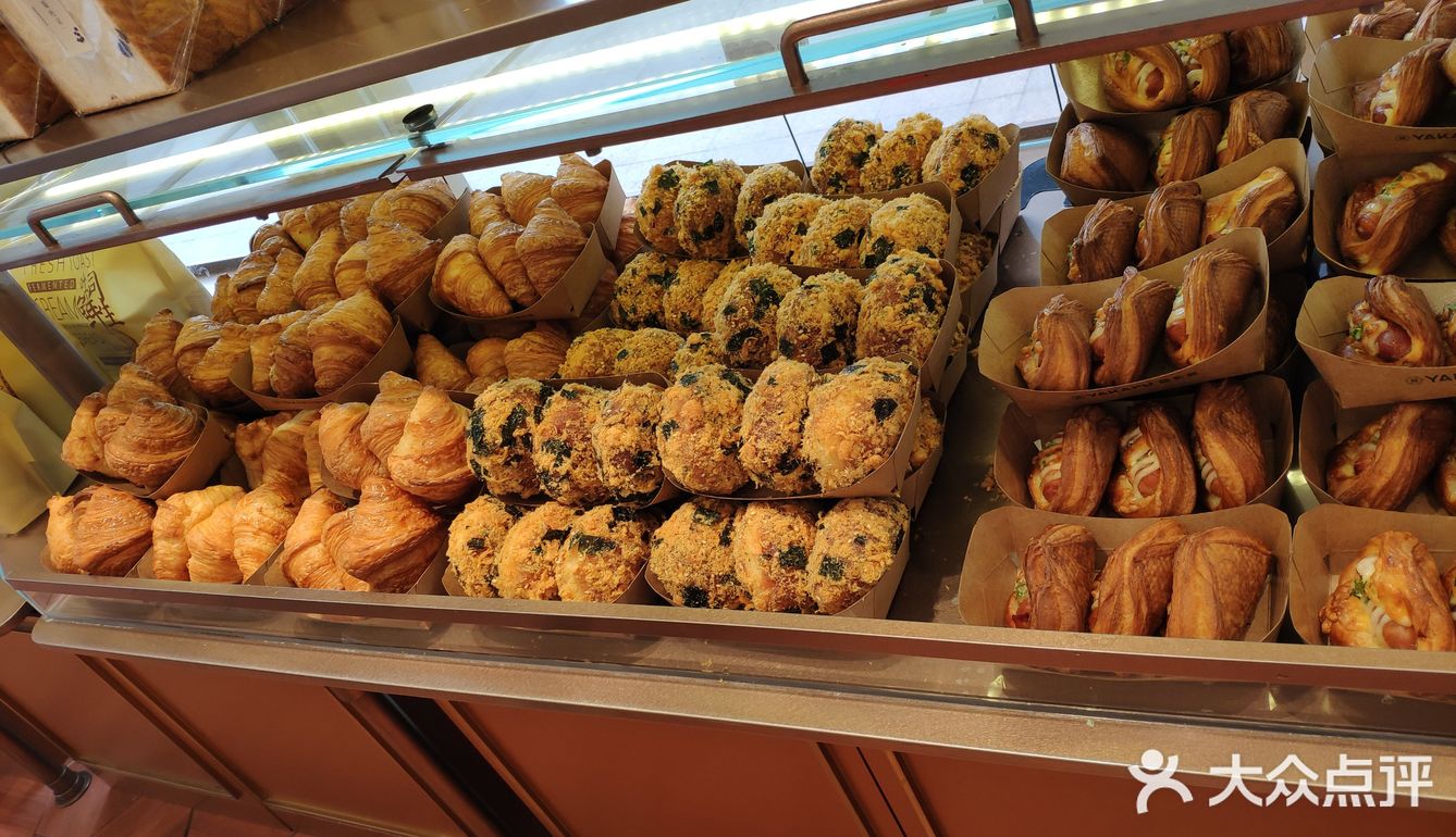 每次过去人都很多,现在面包品种比之前多了很多
