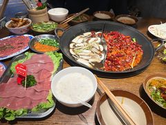 -萍姐火锅·公路夜市(武汉首店)