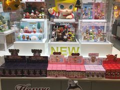 -泡泡玛特POPMART(上海环球港店)