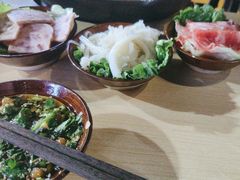 -乐闹闹重庆火鍋(民治店)