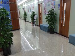 -茂菊口腔连锁(浦东南路店)