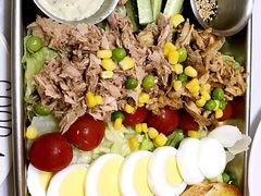 航母沙拉-吃饼人西餐(南开店)