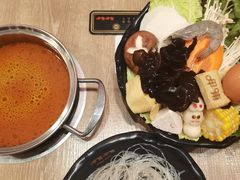 -呷哺呷哺(新世界百货望京店)