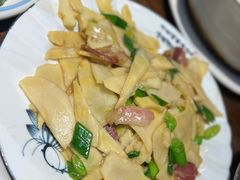 -民间瓦缸煨汤館(嵩山路店)