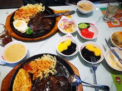 -豪享来牛排(经三店)