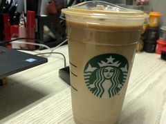 -星巴克臻选(深圳龙华红山天虹店)