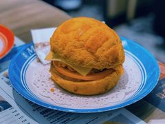 广州首创Big Men菠萝包-敏华冰厅(天河城店)