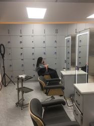 -CUT CUT Hair Salon