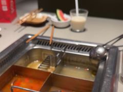 -海底捞火锅(珠影星光城夜宵主题店)