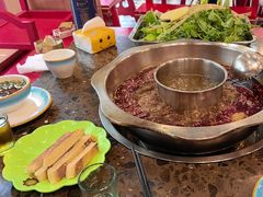 -金鼎雪山牦牛杂火锅(理县总店)