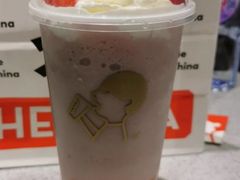 厚牛乳莓莓冻-喜茶(迪士尼小镇DP店)