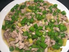 一品鲜椒兔-万重锦·人文川菜馆(骡马市店)