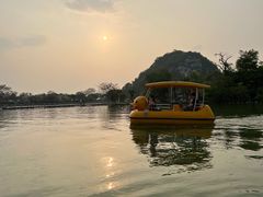 -星湖旅游景区七星岩