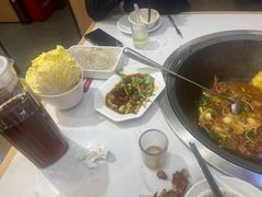 -鲁员外地锅鸡地锅鱼(古墩路店)