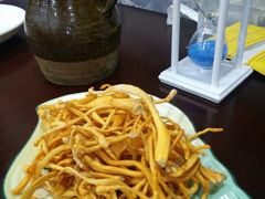 -菌之家·专业纯野生菌火锅·特色炒菌