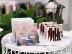 -ZARA(大上海时代广场店)