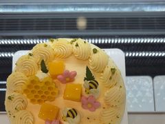 -花花卷卷·鲜食蛋糕(静安久光百货店)