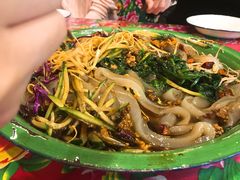 -闯关东东北农家菜(崂山石老人店)