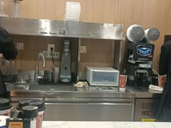 -霸王茶姬(南强街店)
