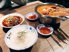 -肖四女乐山跷脚牛肉(六道口店)