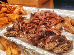 -犇放和牛烤肉·烤榴莲自助(苏宁城市奥莱店)