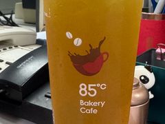 -85度C(生甜甜圈研究工坊·上海平凉店)