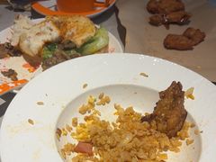 -必胜客(威高广场店)